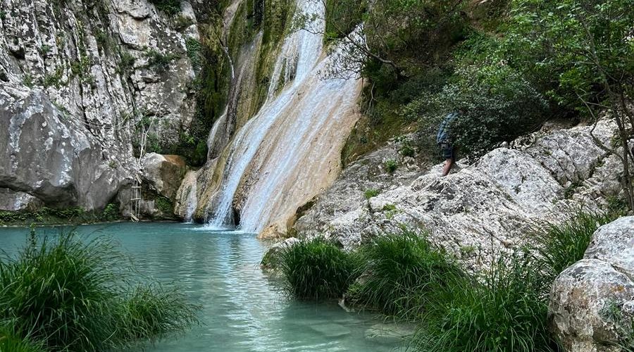 Καταρράκτες Πολυλίμνιου